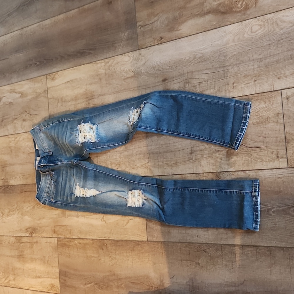 Guess medium rise sarah fit